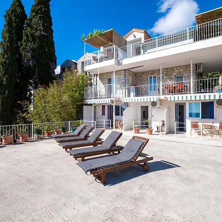 Apartments Katica Mlini Exterior photo